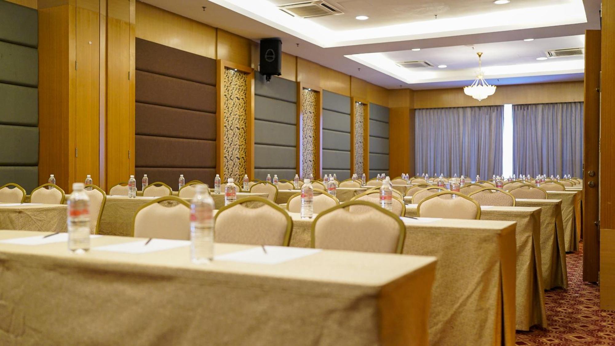 The Guest Hotel & Spa Port Dickson Ngoại thất bức ảnh