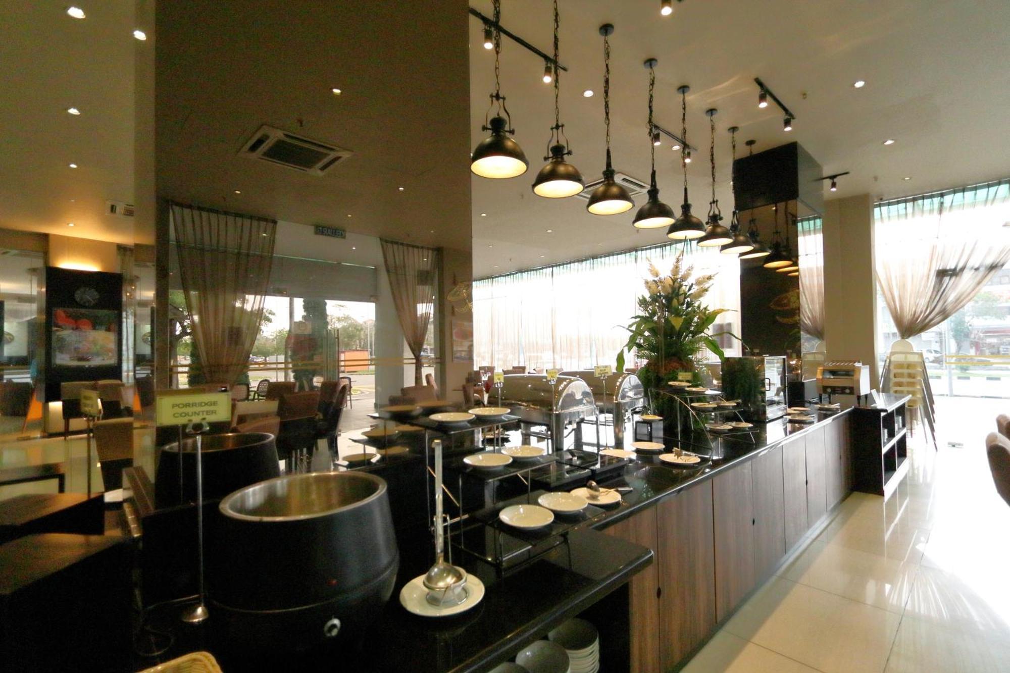 The Guest Hotel & Spa Port Dickson Ngoại thất bức ảnh
